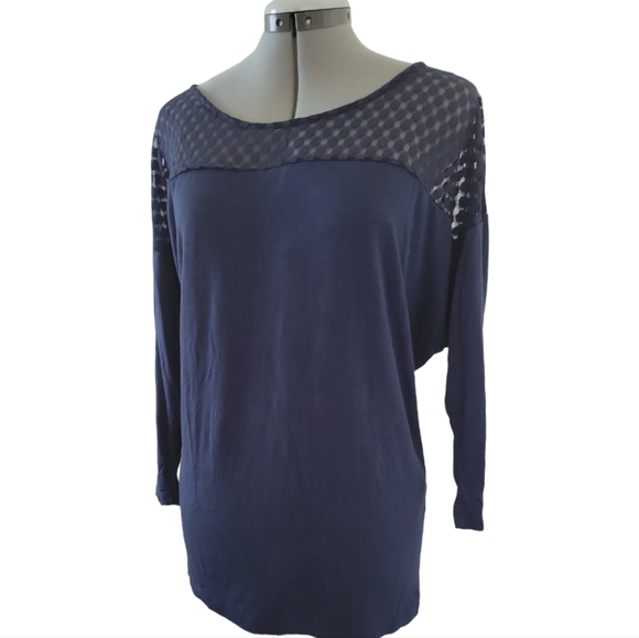 Banana Republic Tops - Banana Republic Navy 3/4 length Pullover Blouse Top Size Large